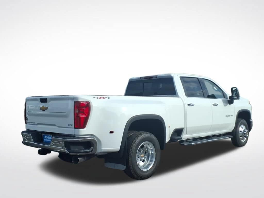 2026 Chevrolet Silverado 3500 HD LTZ - Photo 3