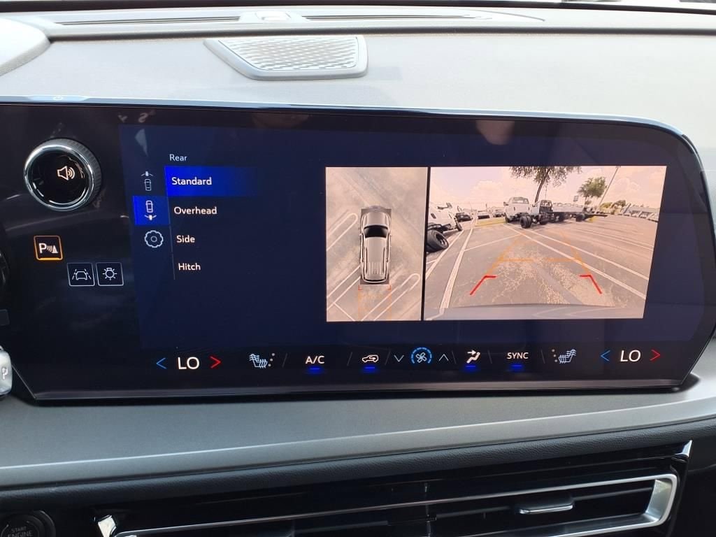 2026 Chevrolet Traverse LT - Photo 12