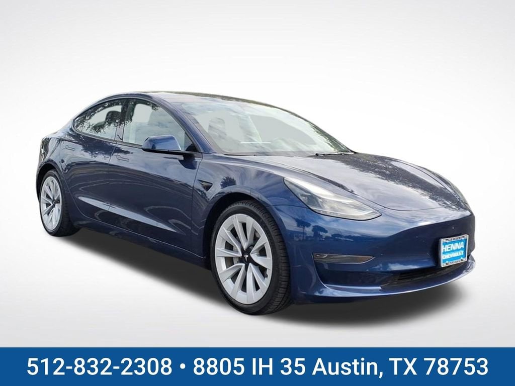 2023 Tesla Model 3 -'s photo