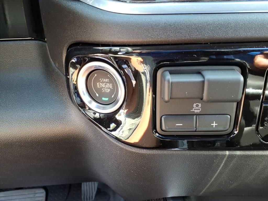 2026 Chevrolet Silverado 1500 LT - Photo 12