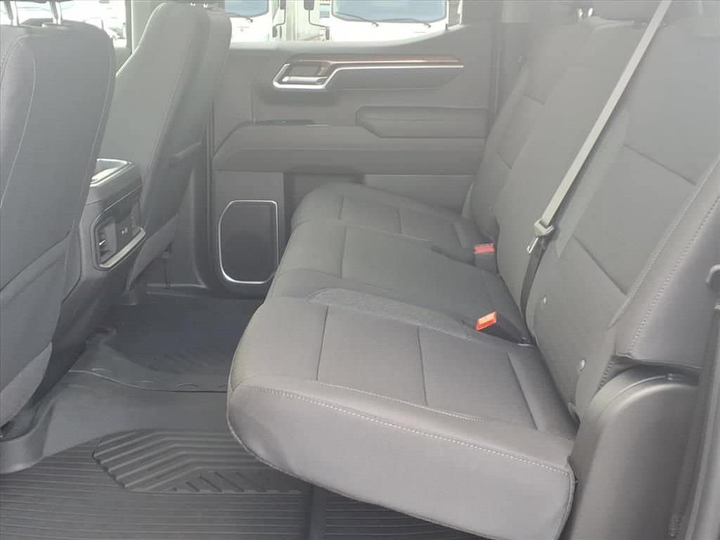 2026 Chevrolet Silverado 1500 RST - Photo 18