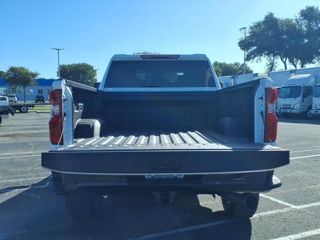 2026 Chevrolet Silverado 2500 HD Custom - Photo 12
