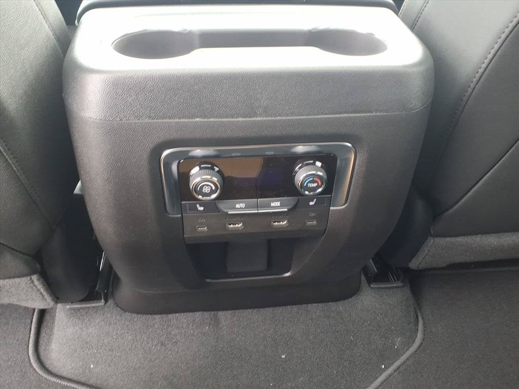 2026 Chevrolet Tahoe Premier - Photo 21