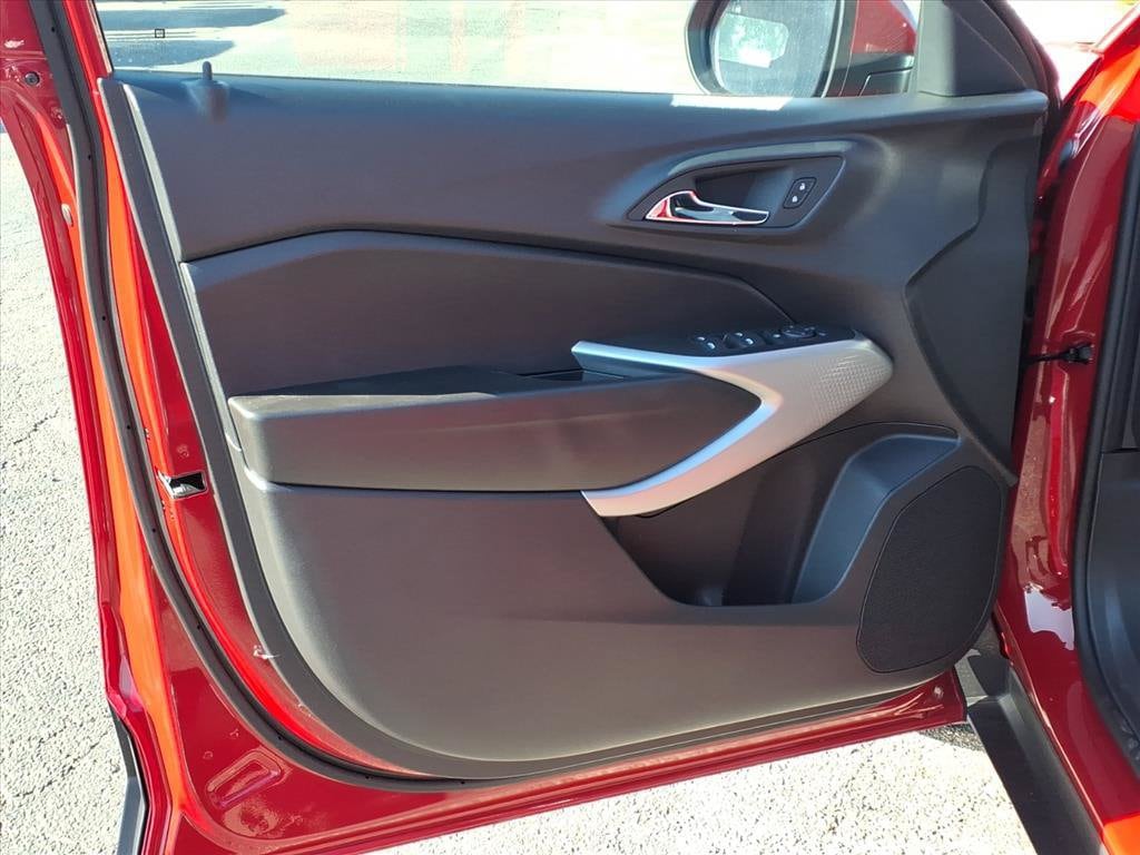 2026 Chevrolet Trax LS - Photo 12