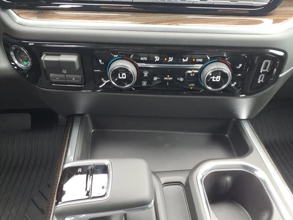 2026 Chevrolet Silverado 1500 LT - Photo 21