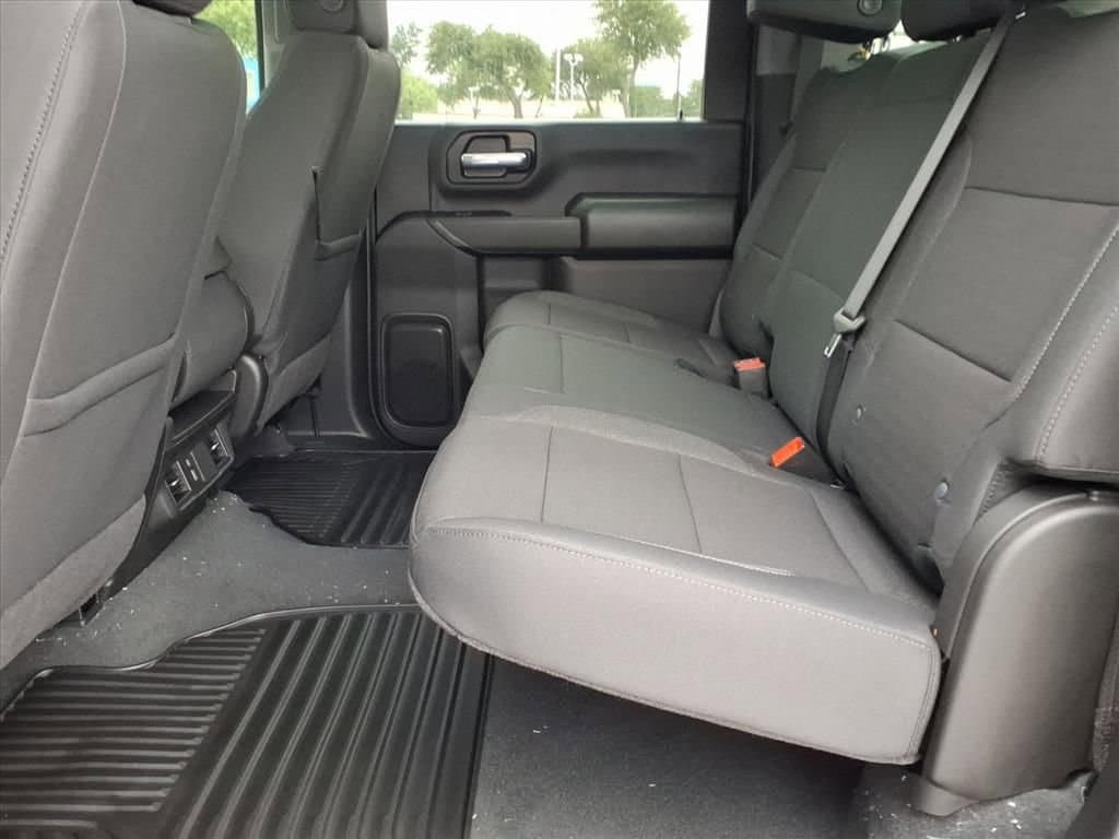 2026 Chevrolet Silverado 2500 HD Custom - Photo 18