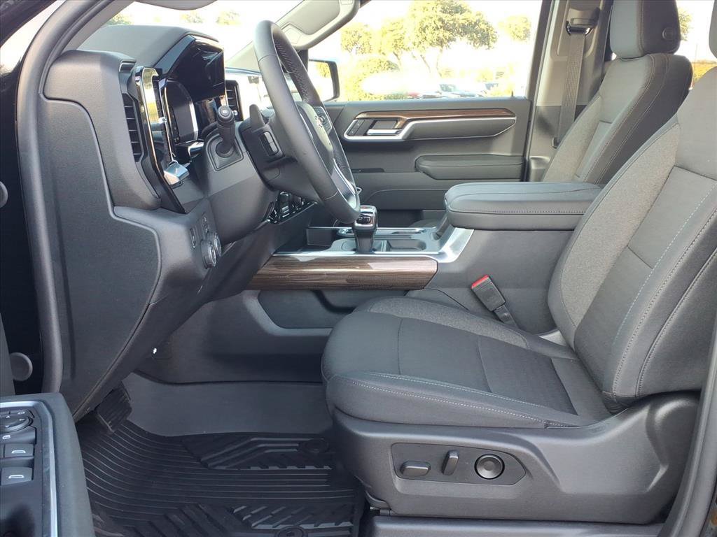 2026 Chevrolet Silverado 1500 LT - Photo 17
