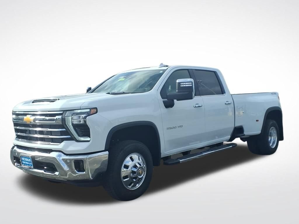2026 Chevrolet Silverado 3500 HD LTZ - Photo 8