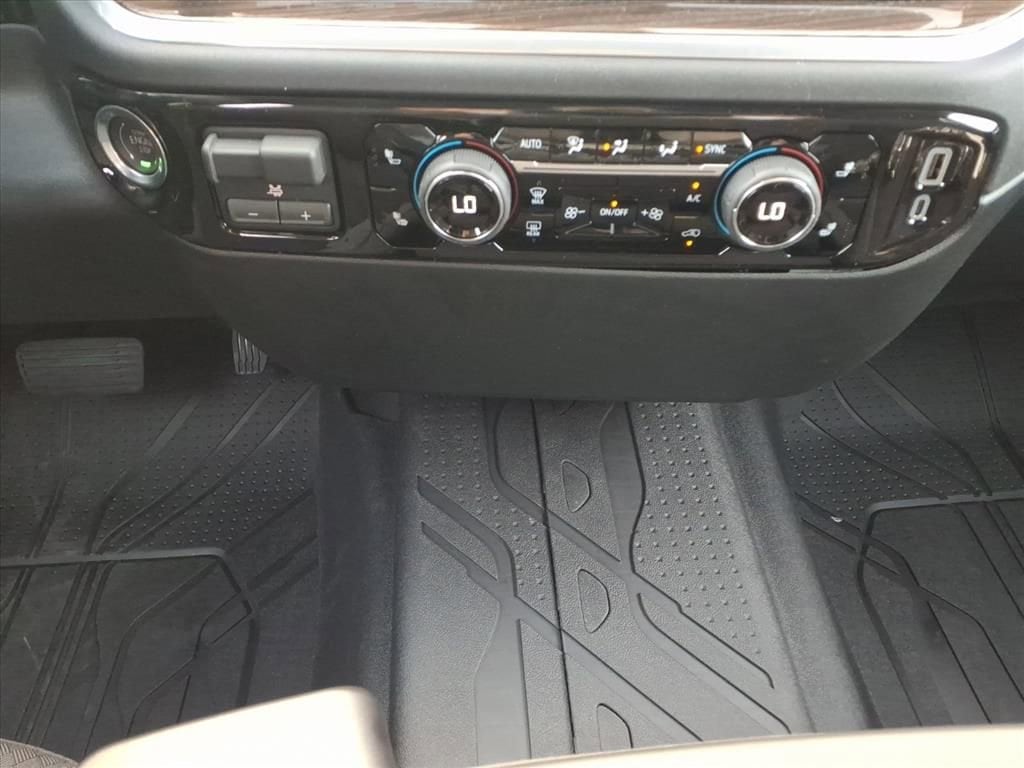 2026 Chevrolet Silverado 1500 LT - Photo 21