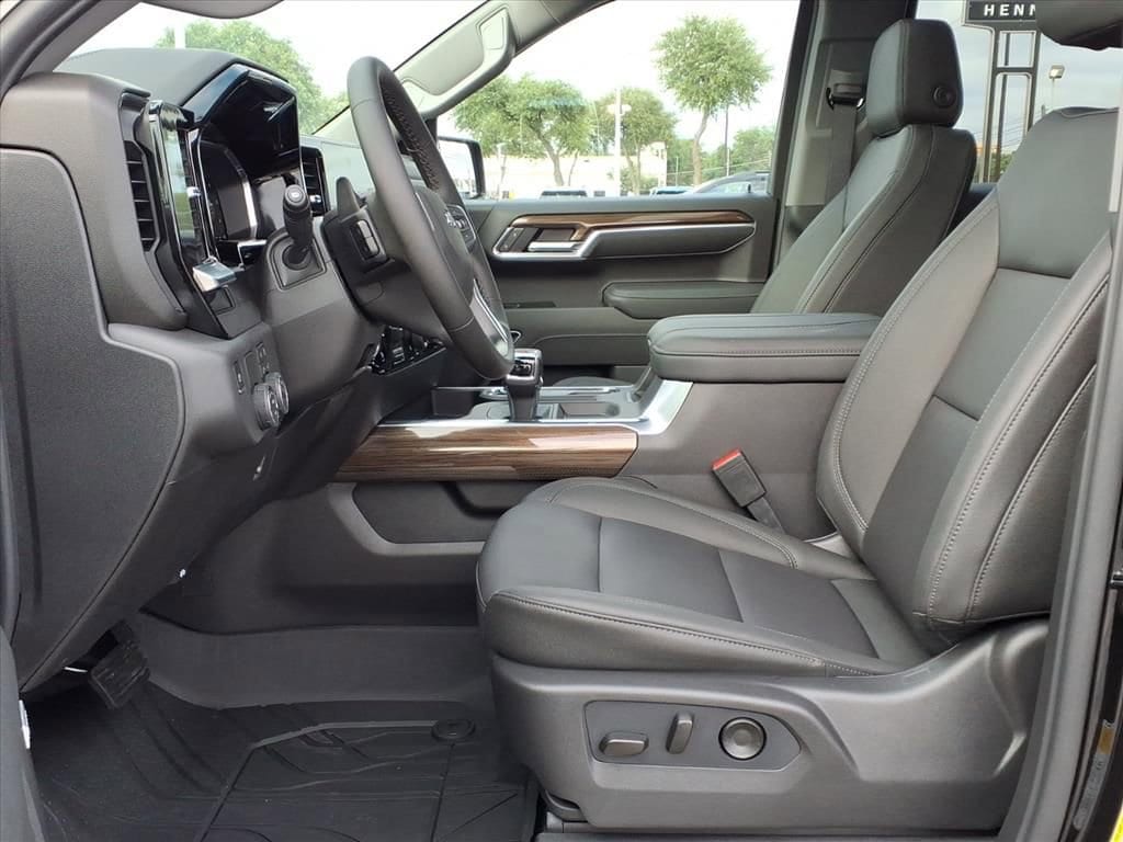 2026 Chevrolet Silverado 1500 RST - Photo 17