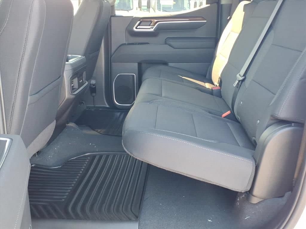 2026 Chevrolet Silverado 1500 LT - Photo 17