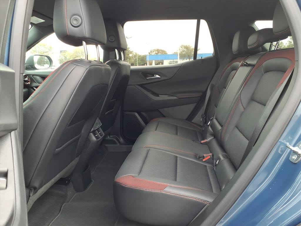 2027 Chevrolet Equinox RS - Photo 16