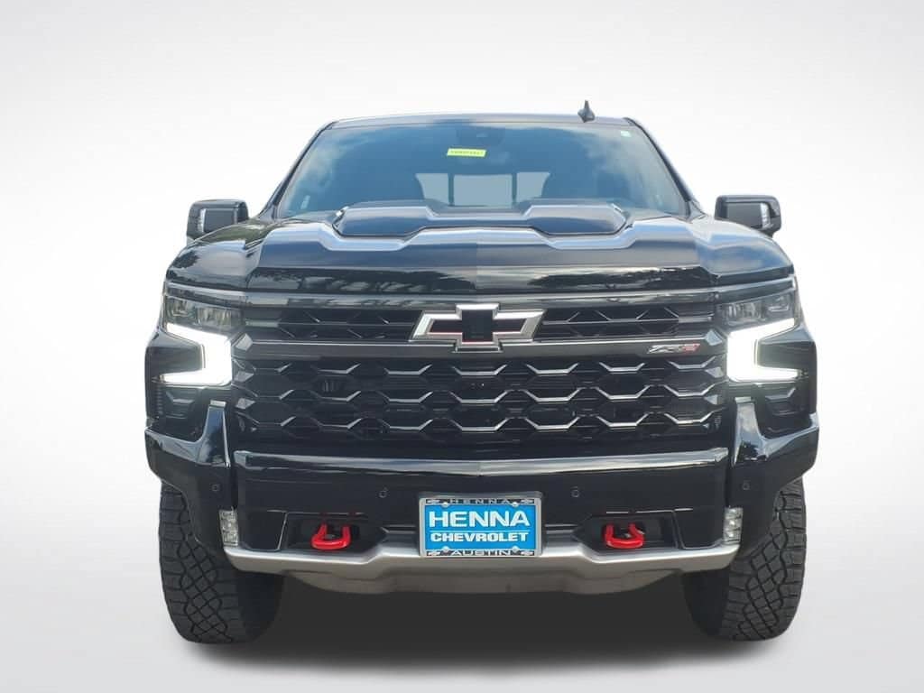 2026 Chevrolet Silverado 1500 ZR2 - Photo 9