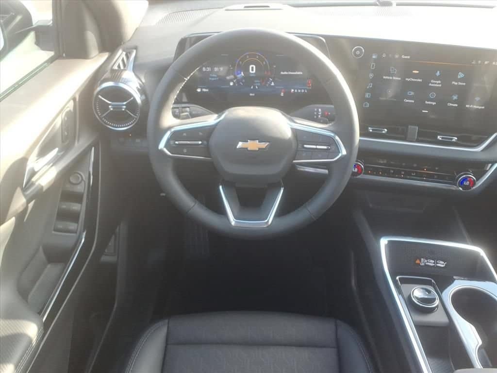 2027 Chevrolet Equinox LT - Photo 24