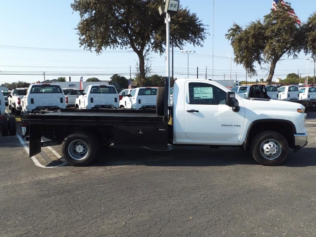 New 2024 Chevrolet Silverado 3500 HD Chassis Cab Work Truck Truck