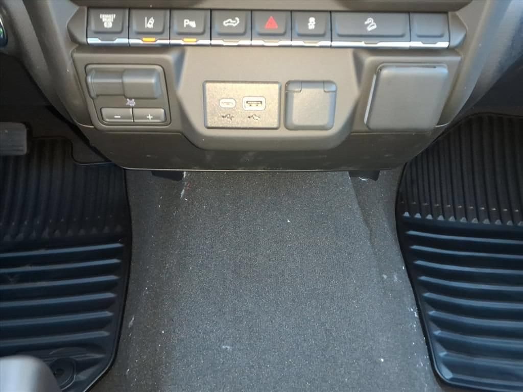 2026 Chevrolet Silverado 2500 HD Custom - Photo 21