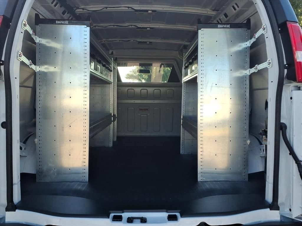 2026 Chevrolet Express Cargo Work Van - Photo 14