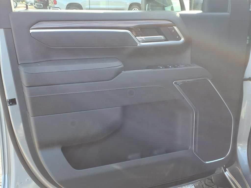 2026 Chevrolet Silverado 2500 HD LT - Photo 14