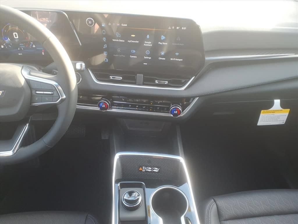 2027 Chevrolet Equinox LT - Photo 23