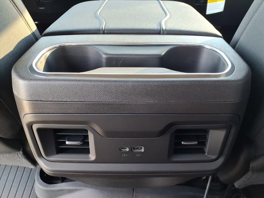 2026 Chevrolet Silverado 1500 RST - Photo 21