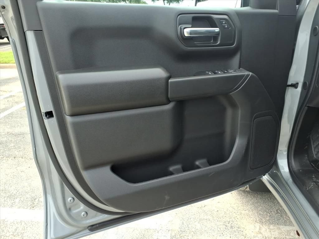 2026 Chevrolet Silverado 1500 Custom - Photo 14
