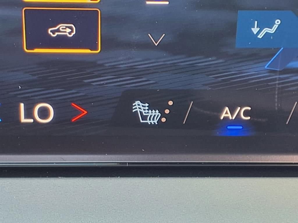 2026 Chevrolet Traverse LT - Photo 14