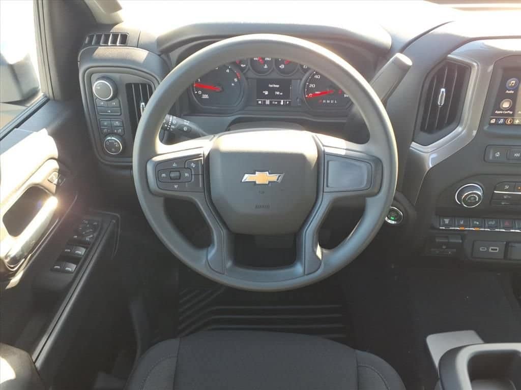 2026 Chevrolet Silverado 2500 HD Custom - Photo 24