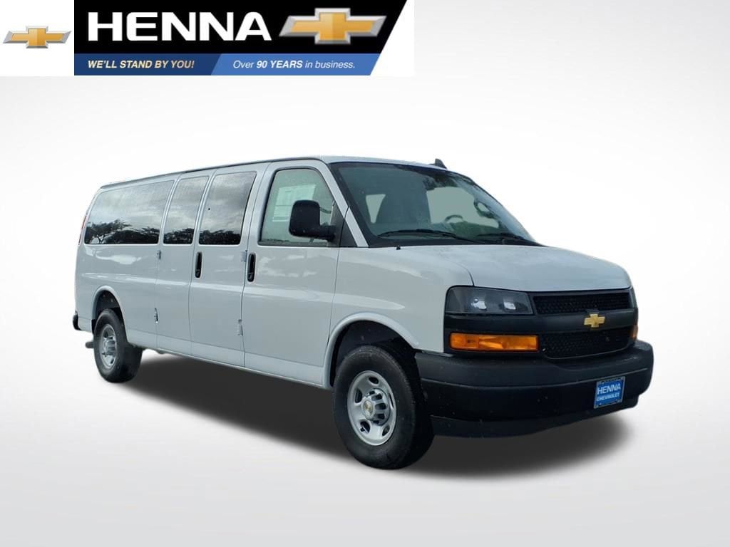 2026 Chevrolet Express 3500 LS Extended's photo