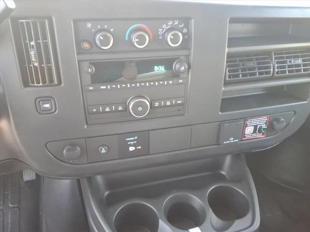 2026 Chevrolet Express Cargo Work Van - Photo 25