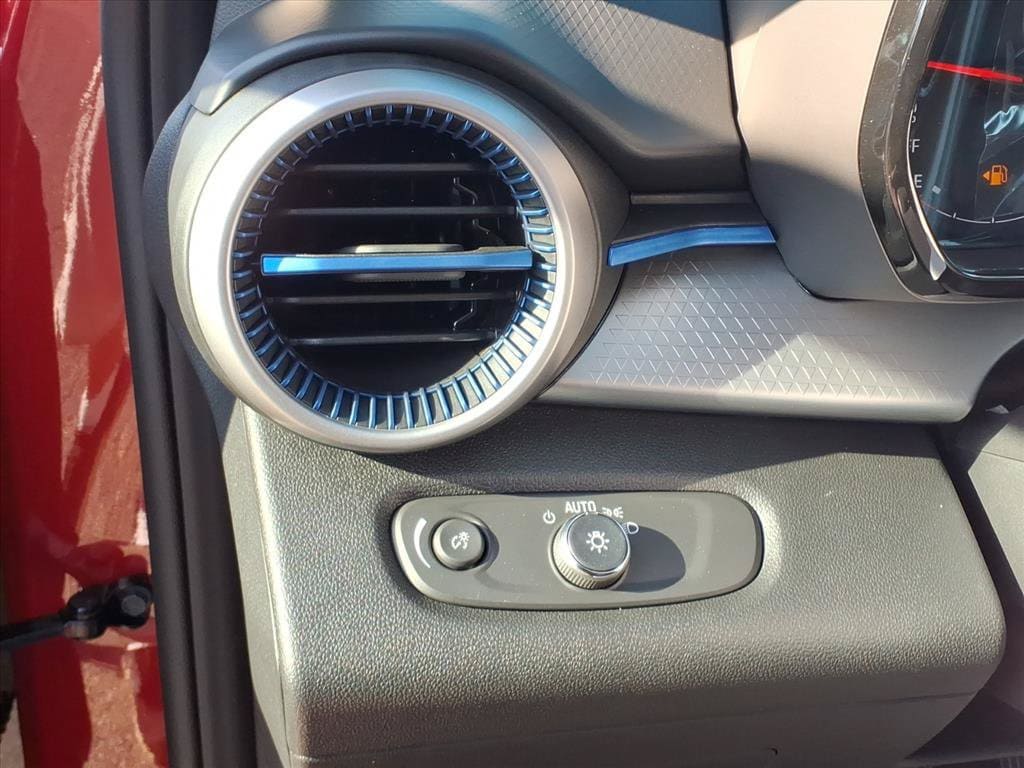 2026 Chevrolet Trax LS - Photo 13