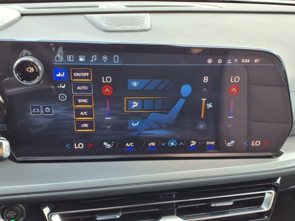 2026 Chevrolet Traverse LT - Photo 13