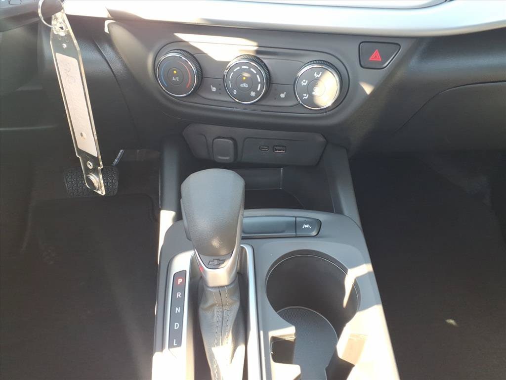 2026 Chevrolet Trax LS - Photo 19