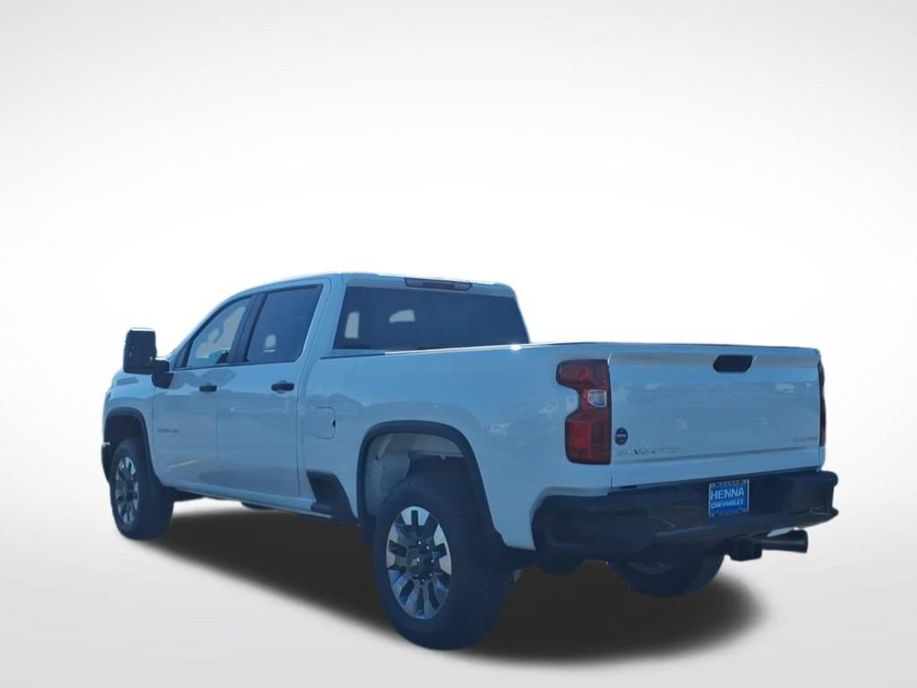 2026 Chevrolet Silverado 2500 HD Custom - Photo 5