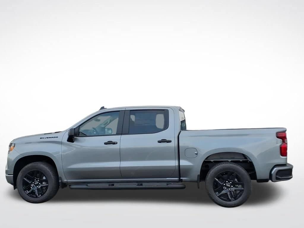 2026 Chevrolet Silverado 1500 Custom - Photo 7