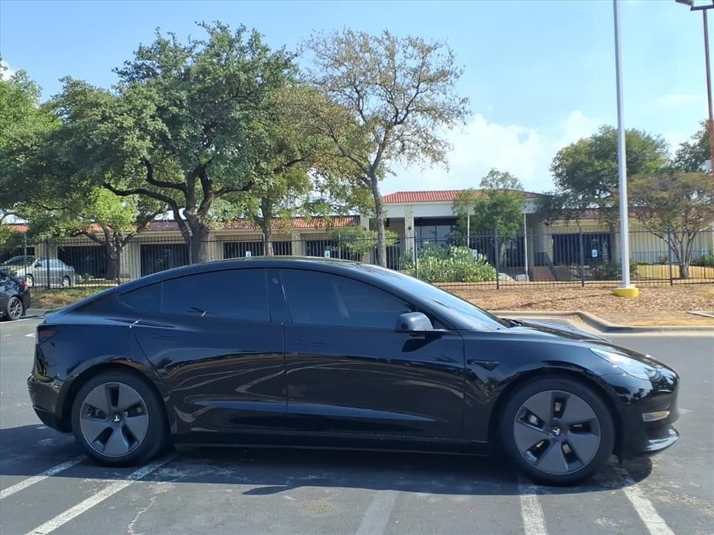 Used 2021 Tesla Model 3 Base with VIN 5YJ3E1EA2MF853450 for sale in Austin, TX