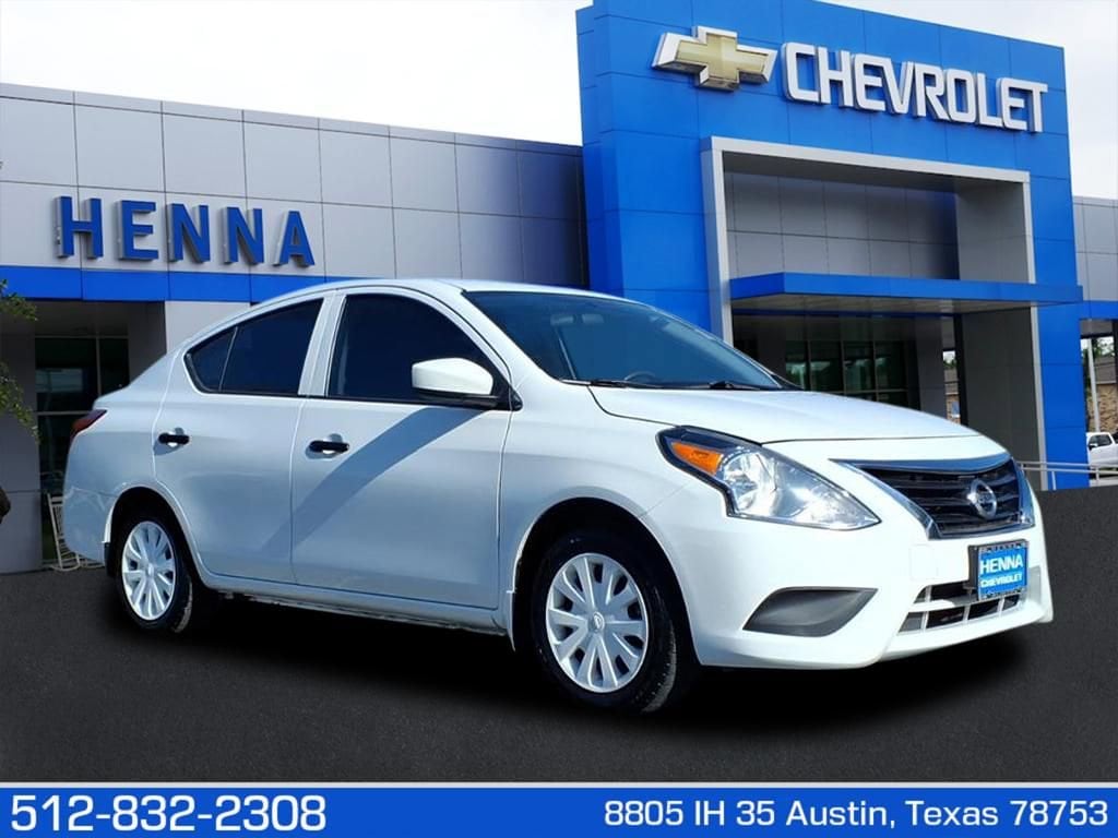 2018 Nissan Versa Sedan S Plus