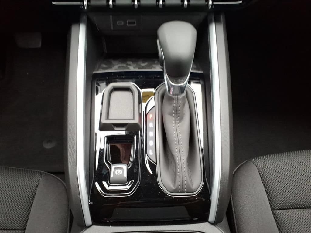 2026 Chevrolet Colorado LT - Photo 21
