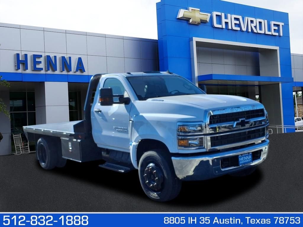 2023 Chevrolet Silverado 4500 Medium Duty Chassis Cab - Image 1