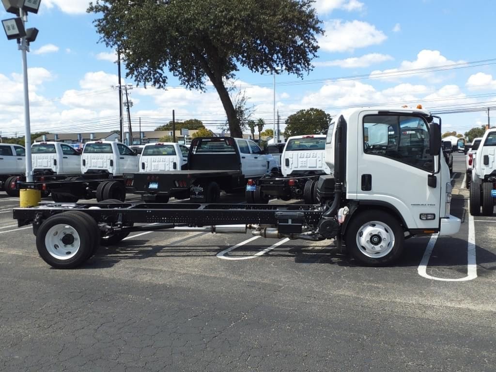 New 2025 Chevrolet Low Cab Forward 4500 HG LCF Truck