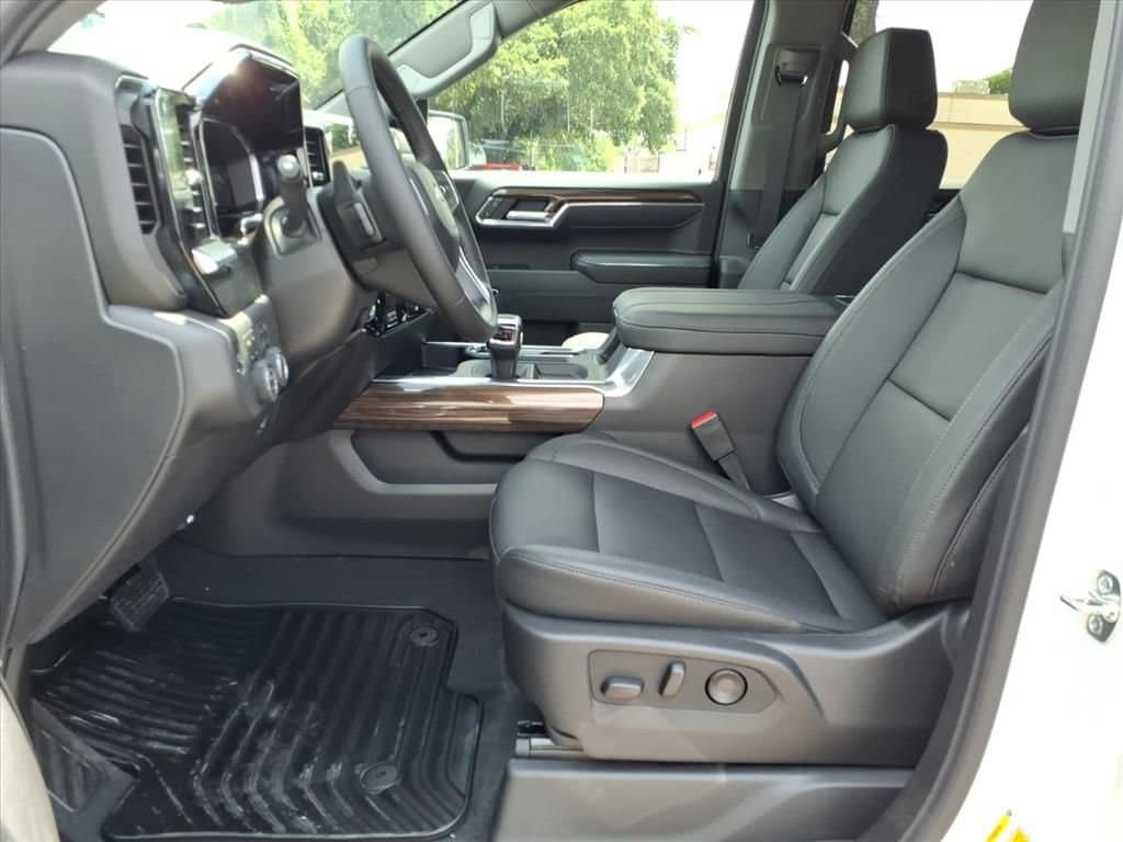 2026 Chevrolet Silverado 1500 LT - Photo 16