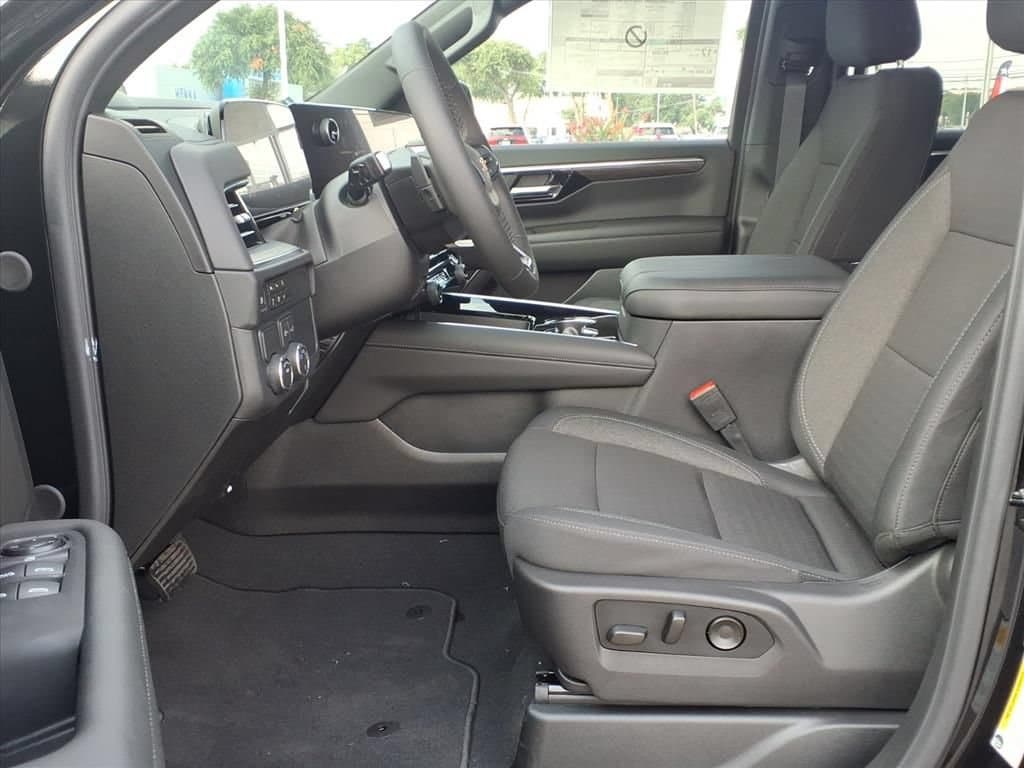 2026 Chevrolet Tahoe LS - Photo 16