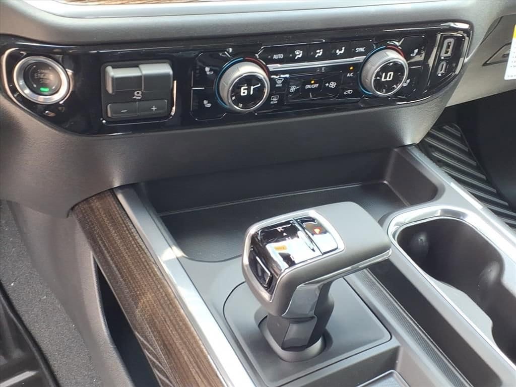 2026 Chevrolet Silverado 1500 LT - Photo 15
