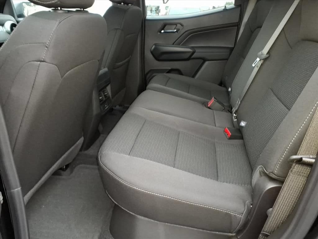 2026 Chevrolet Colorado LT - Photo 18