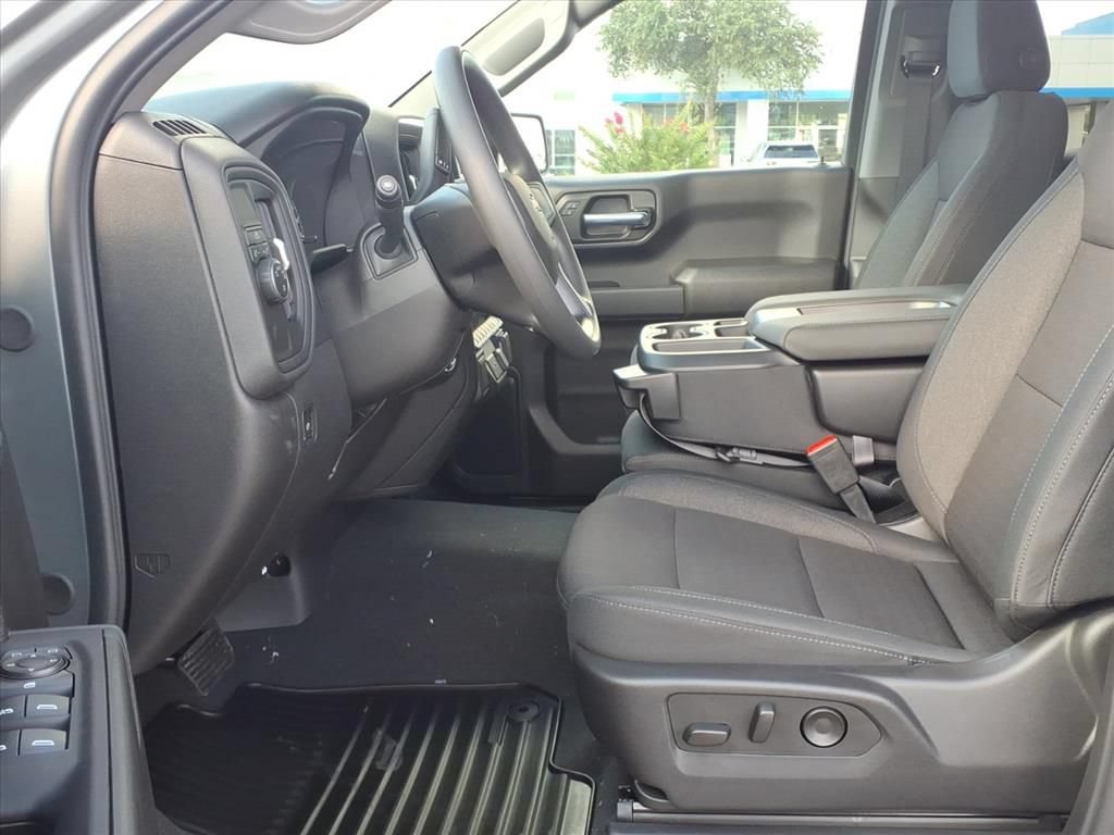 2026 Chevrolet Silverado 1500 Custom - Photo 16