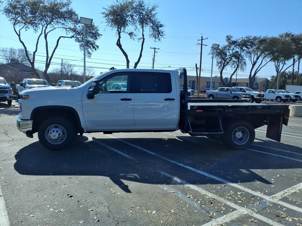 New 2026 Chevrolet Silverado 3500 HD Chassis Cab Work Truck Truck