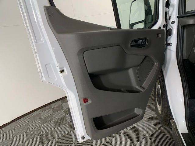 2025 Ford Transit Passenger Van XL - Photo 35