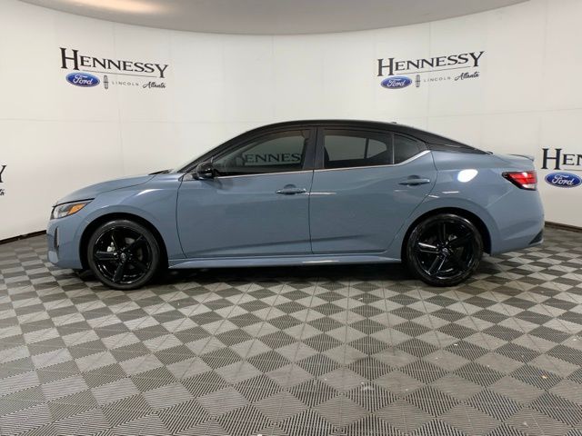 2024 Nissan Sentra SR photo 3