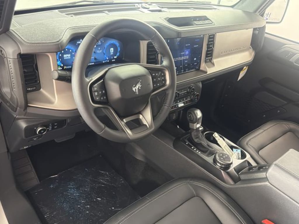 New 2026 Ford Bronco Outer Banks SUV