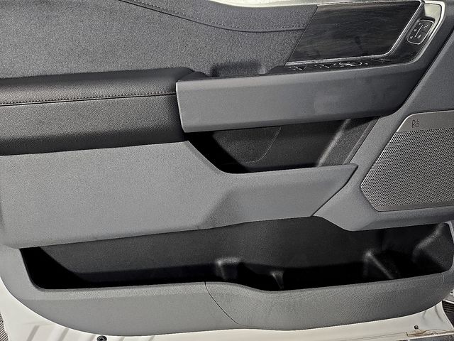 2025 Ford F-150 Lariat - Photo 11