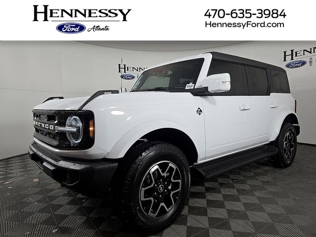 2025 Ford Bronco 4-Door Outer Banks's photo